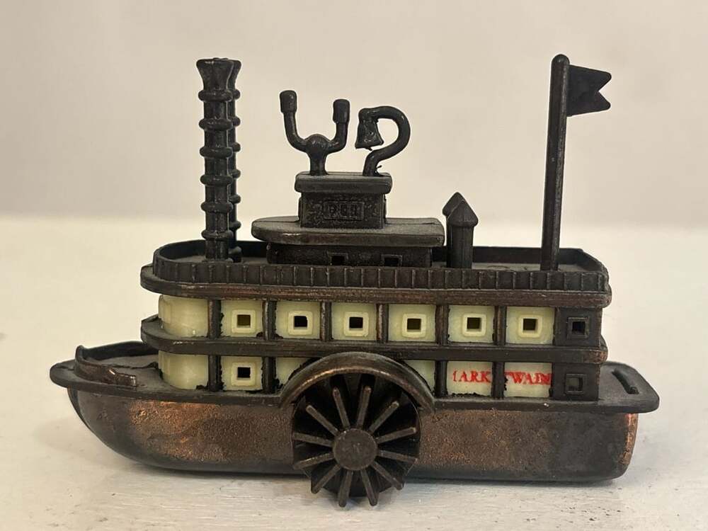 Vintage Die Cast Metal Mark Twain Steamboat Pencil Sharpener